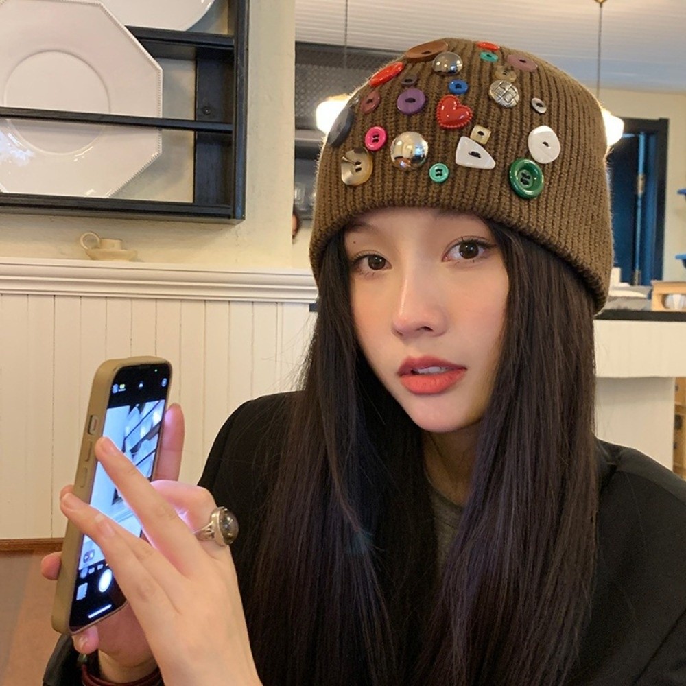 หมวกบีนนี่ปักกระดุมหลากสี หมวก - Beanie Cuffed Knit บทวิจารณ์และราคา